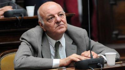Sin Cornejo ni Montero, Jaliff gobernador
