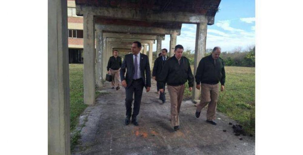Manzur busca ayuda de la Nacion para construir una c�rcel federal en Tucum�n 