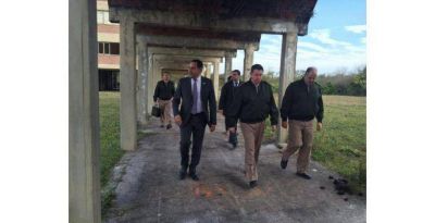 Manzur busca ayuda de la Nacion para construir una c�rcel federal en Tucum�n 