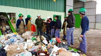 S�nchez visit� la Planta de Separaci�n de Residuos