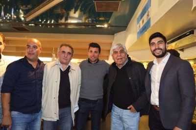 La Juventud Sindical y un espaldarazo para Schmid en la CGT