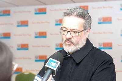 C�rdenas destac� la firma del Fideicomiso para la construcci�n de 240 viviendas