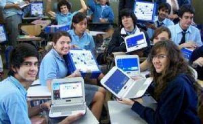 C�rdoba entre las cinco provincias que m�s netbooks recibi� del 