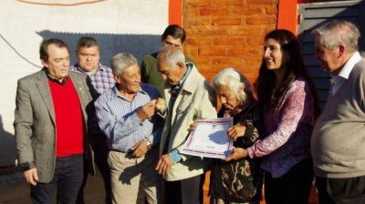 Contin�a la entrega de viviendas sociales en La Ca�ada