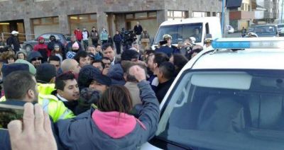 Procesaron a 6 gremialistas por la agresi�n al Vicegobernador y otros hechos de violencia