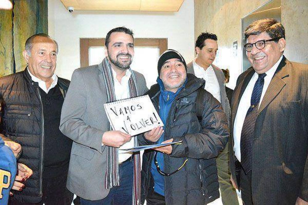 Maradona dej Ushuaia tras sus mini vacaciones