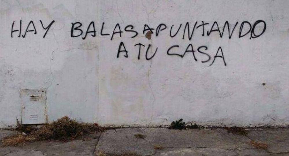 J�venes imputados por la pintada contra Arroyo gritan su inocencia
