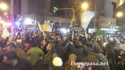 Marplatenses se sumaron a la marcha contra el tarifazo