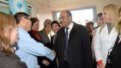 Manzur elogi� las pol�ticas en salud de la provincia