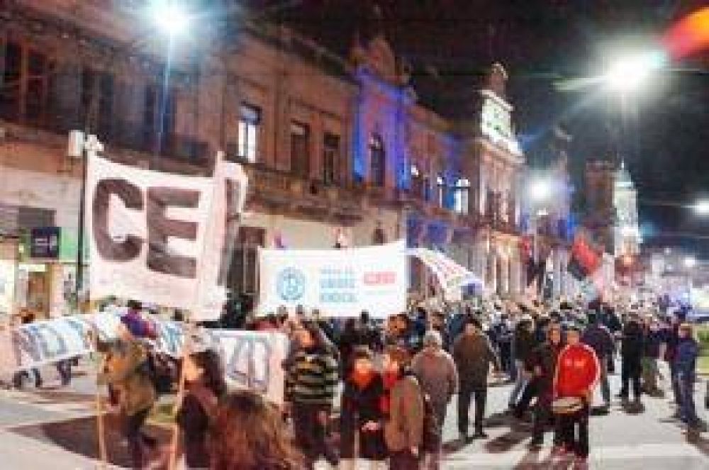 En Chivilcoy tambi�n hubo un fuerte reclamo contra los tarifazos