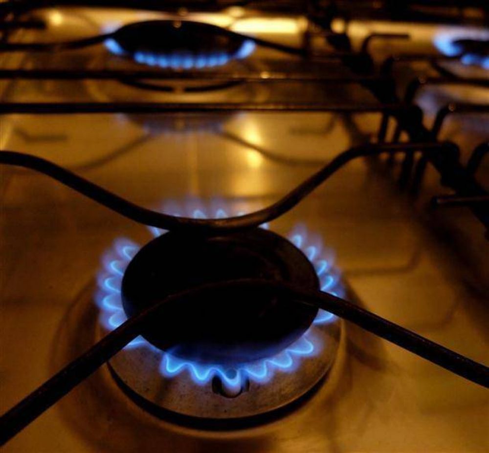 La suba en el gas seguir� frenada hasta agosto y ya afecta la cadena de pagos