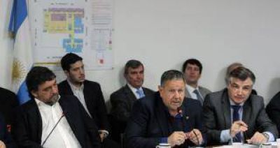 Diputados sindicalistas frenan leyes de flexibilizaci�n