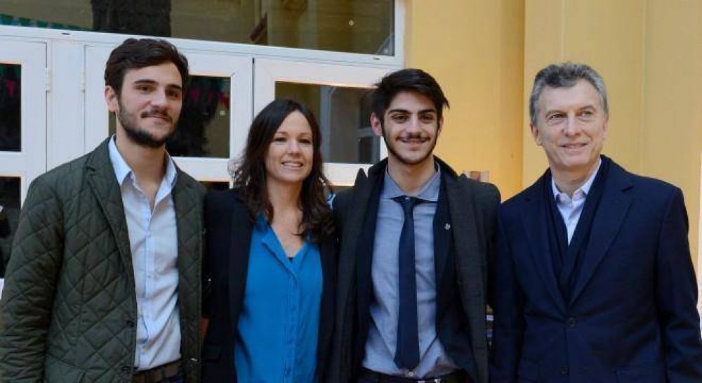Denuncian que Piter Robledo excluy� a la JP de la reuni�n que participaron los neonazis