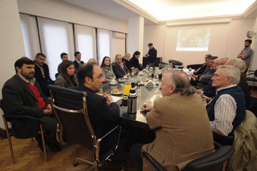 Piden la licitaci�n para el nuevo puente Santa Fe-Santo Tom�