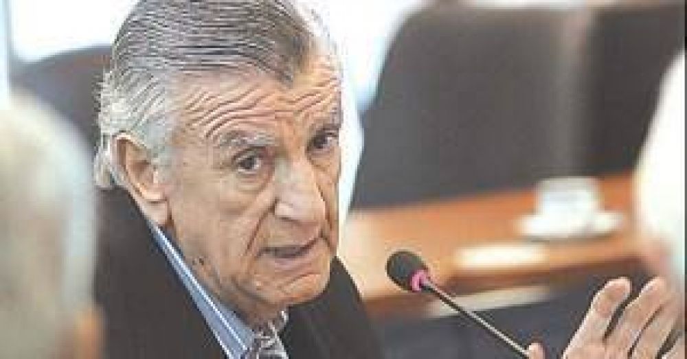 Gioja le abre la puerta del PJ a todos