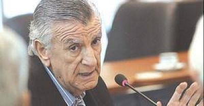 Gioja le abre la puerta del PJ a todos