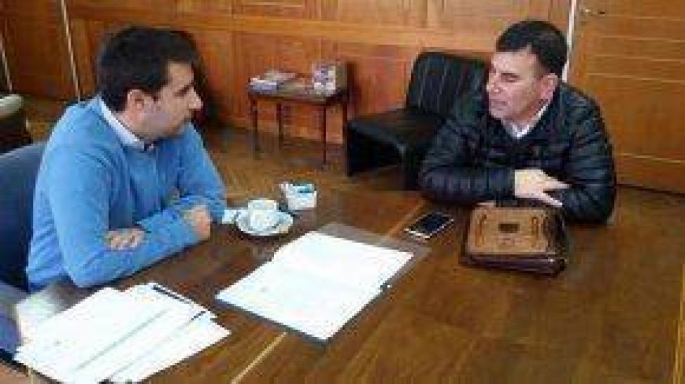 Primer paso para recibir la ayuda financiera para culminar la obra del Hospital Pintos