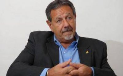 Roberti a�n no asegura una CGT unida, pero dijo que gremios y e intendentes levantar�n el PJ
