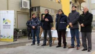 El IVC entreg� 125 escrituras en Villa Luzuriaga