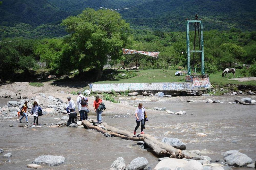 Tucum�n tiene 37 obras en marcha o en proyecto por m�s de $ 800 millones 