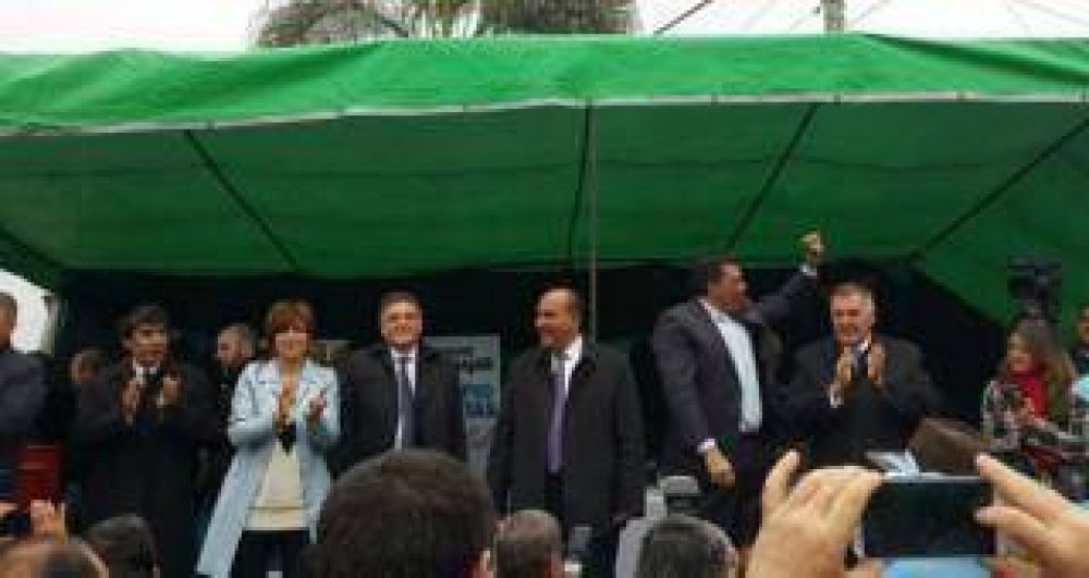 El gobernador Juan Manzur inaugur obras en Las Talitas