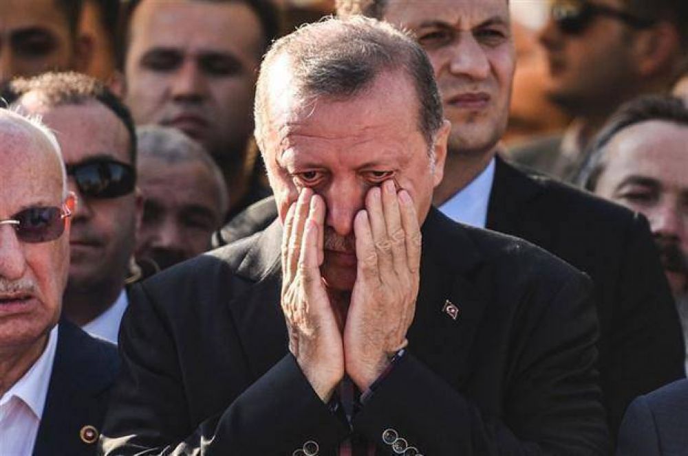 El contraataque de Erdogan a los golpistas inquieta a Occidente