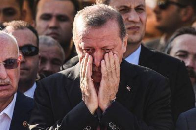 El contraataque de Erdogan a los golpistas inquieta a Occidente