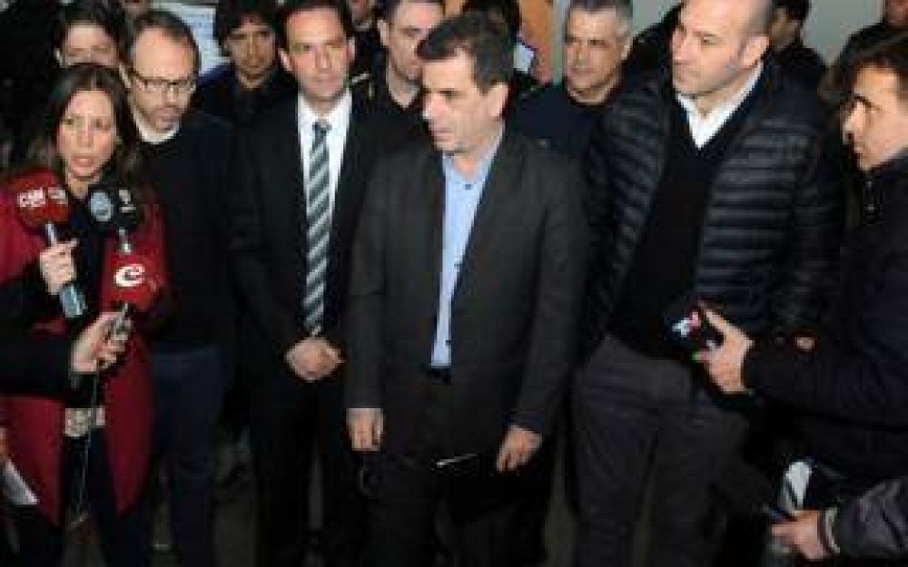 La Matanza: Ritondo junto a intendentes mostr� detalles de operativos antidrogas