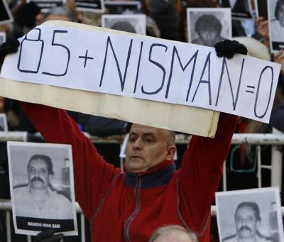 Duras cr�ticas por los escasos avances en el caso Nisman