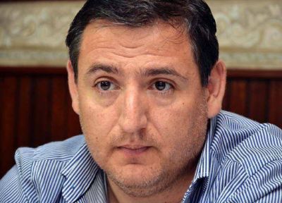 Reclaman a Santa Rosa pago de cheques sin fondos
