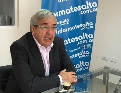�Es muy f�cil hablar mal, destruir y decir que esto no sirve�
