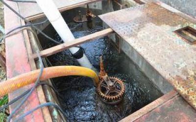 Trenque Lauquen: 36 horas sin agua por rotura de un ca�o maestro
