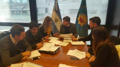Por futuras obras, Aprile se reuni� con Campbell en La Plata