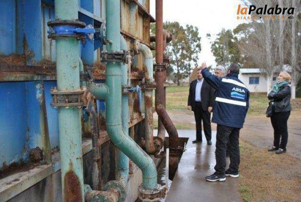 Analizan el estado y funcionamiento de la planta de agua de Villalonga