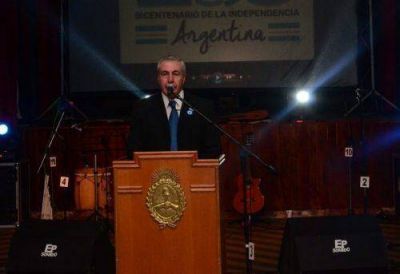 Hern�ndez repas� ejes de gesti�n para la comunidad Quenum�
