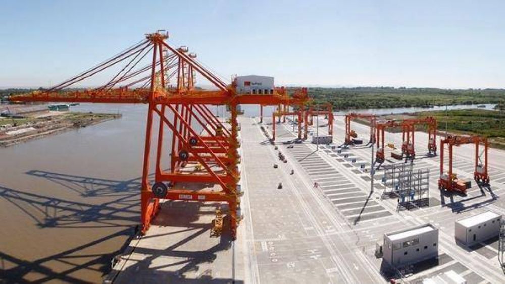 Modifican el reglamento de contrataciones del puerto La Plata