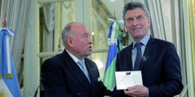 Anunciaron cr�ditos para infraestructura por us$ 619 millones y u$s 70 millones para el NEA