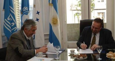 El Gobierno de San Luis firm� un convenio de cooperaci�n con el INADI