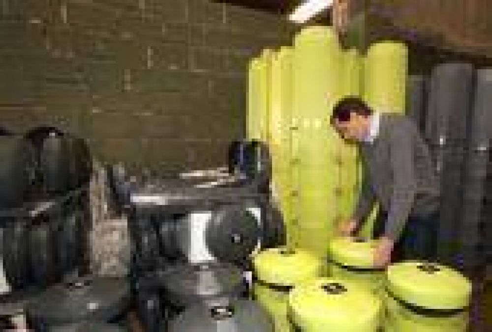 La Plata: Municipio colocar� nuevos cestos de residuos en los centros comerciales de la ciudad