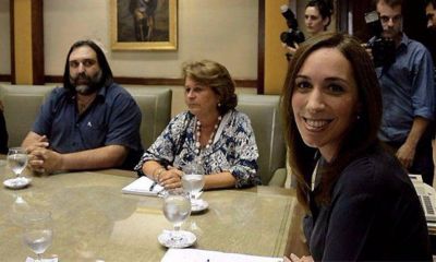 SUTEBA denuncia espionaje del gobierno de Vidal a los docentes
