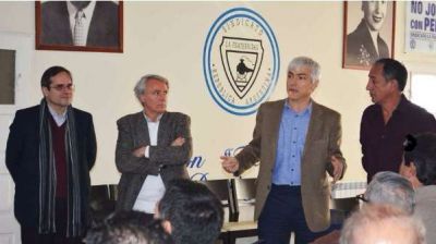 Funcionarios presentaron el Programa de Reactivaci�n del sector a La Fraternidad