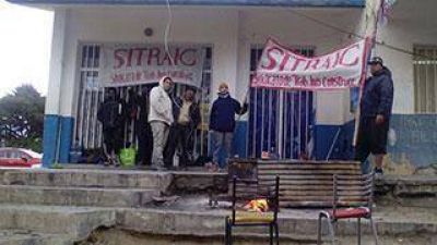 Finaliz� la toma de la Subsecretar�a de Trabajo por SITRAIC