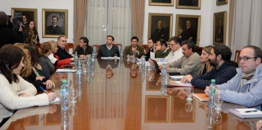 Paritaria. Los gremios docentes deber�n esperar