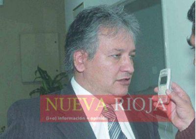 Bosetti le pidi� a FCR que ayude a la Provincia