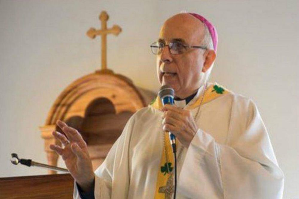 Mons. Radrizzani pidi a los sacerdotes que recen por su ministerio