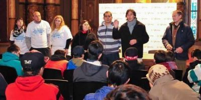 La Plata busca convertirse en un epicentro de charlas sobre prevenci�n de las adicciones