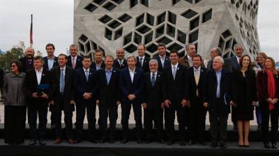 Escalan los reclamos de los gobernadores por m�s fondos