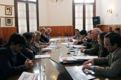 Tres sistemas para la licitaci�n de las obras