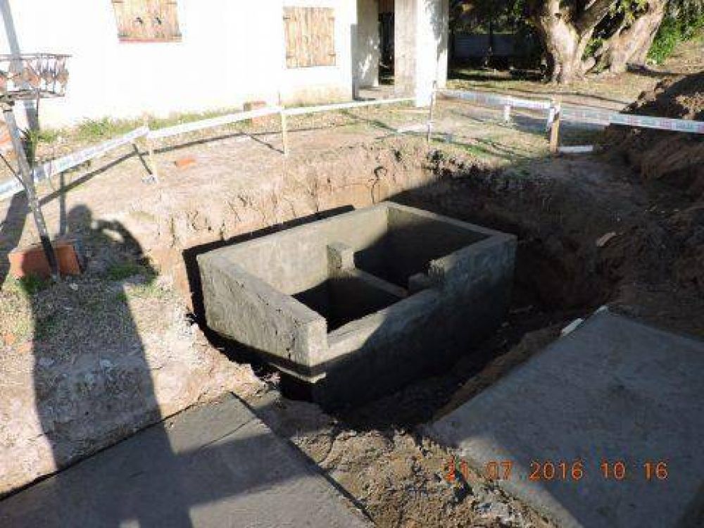 Instalan c�mara para drenar agua en Claromec�