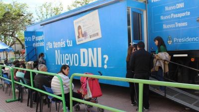 El 1% no tiene el nuevo DNI a 10 d�as de vencer el plazo para reemplazarlos